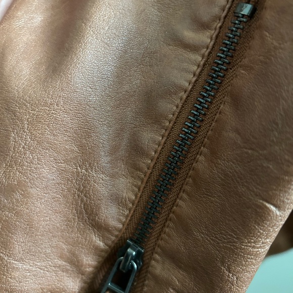 MAX STUDIO Faux Leather Coat new with tags large - Picture 13 of 14